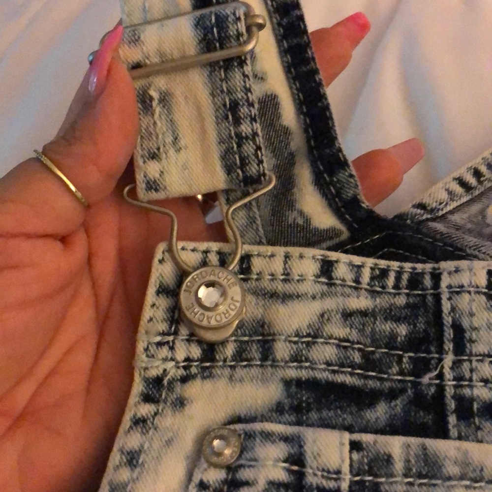 🌸🌸OVERALLS🌸🌸 - Picture 3 of 4